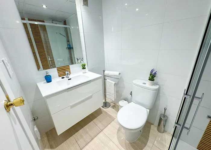 Laurel Del Pilar Comotucasa *