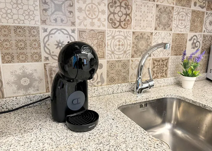 Laurel Del Pilar Comotucasa